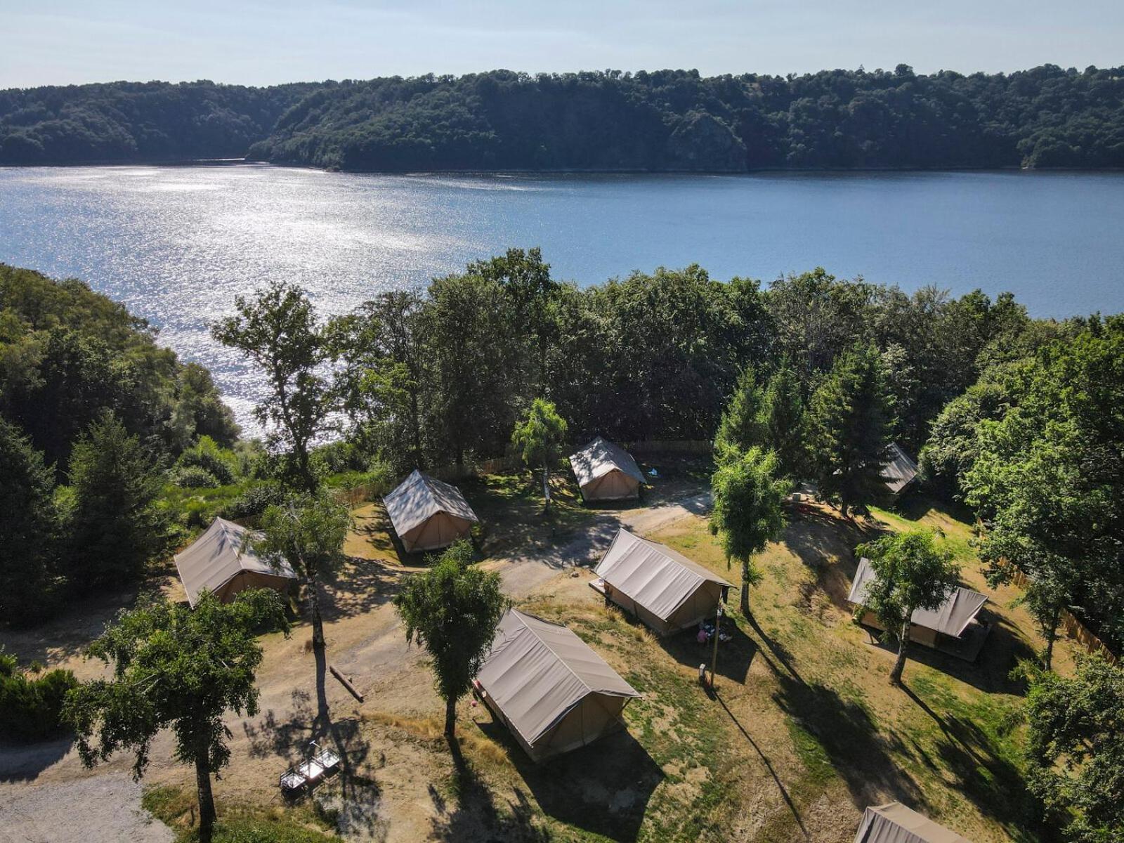 Huttopia Lac de la Siauve Lanobre Extérieur photo